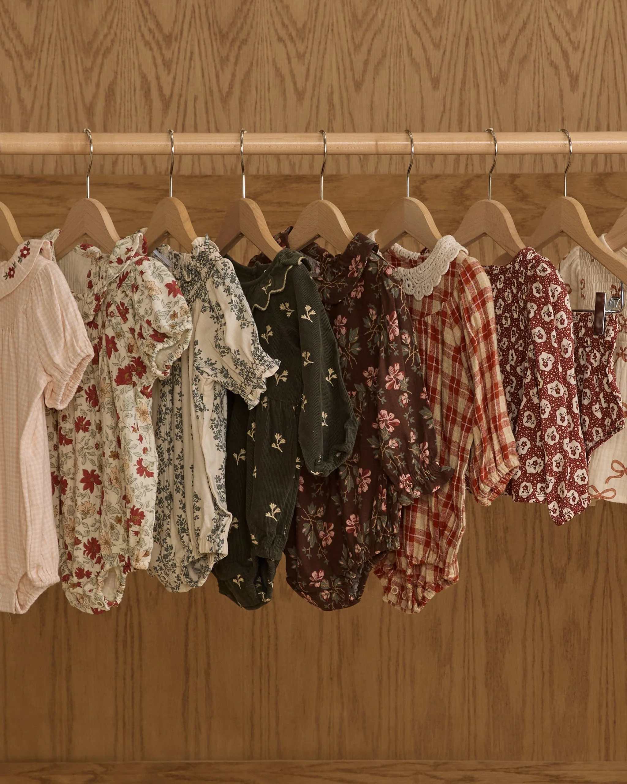 Lula Romper || Holiday Floral - Image 5