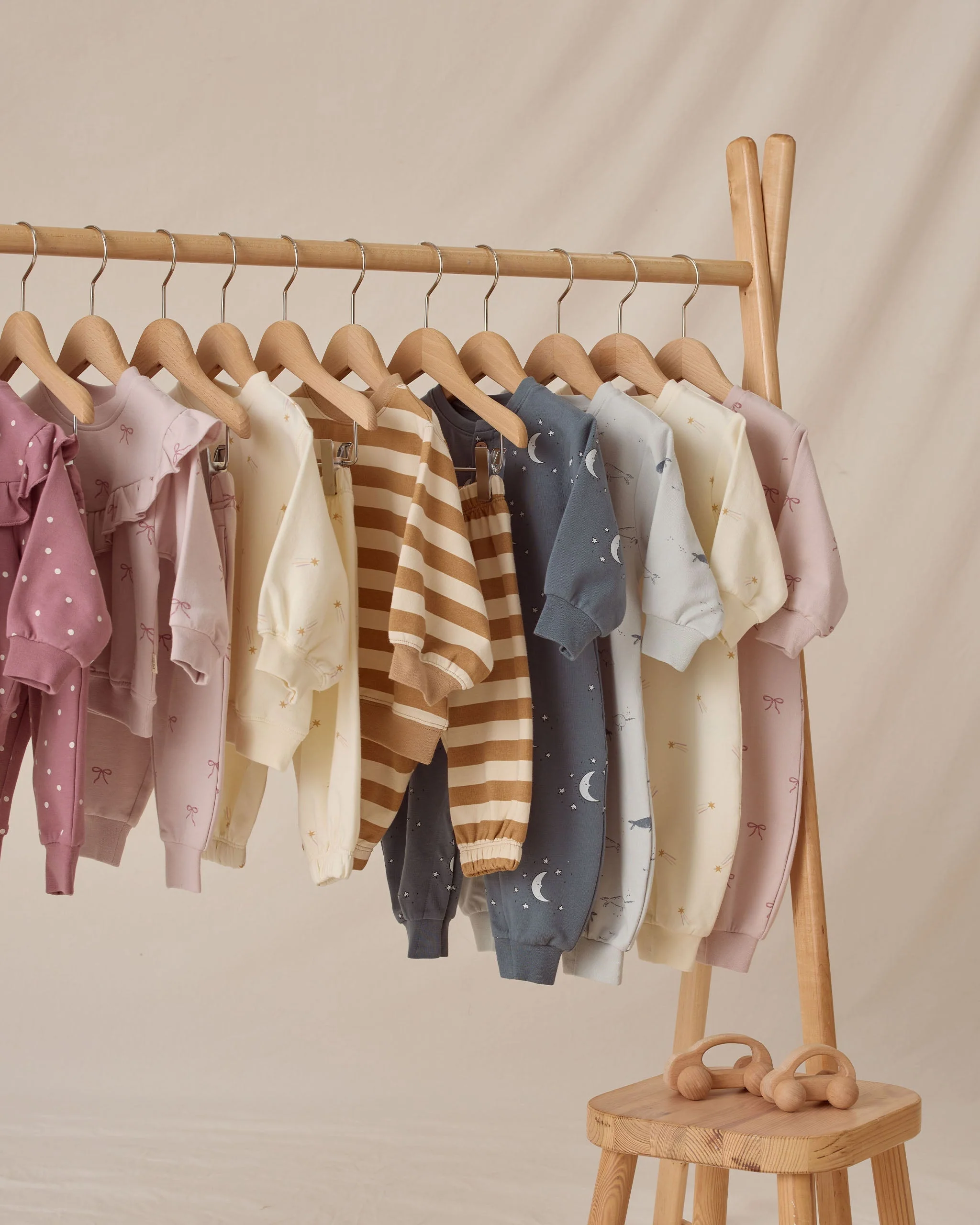 Oversized Crew Sweatshirt || Shooting Stars - Image 4