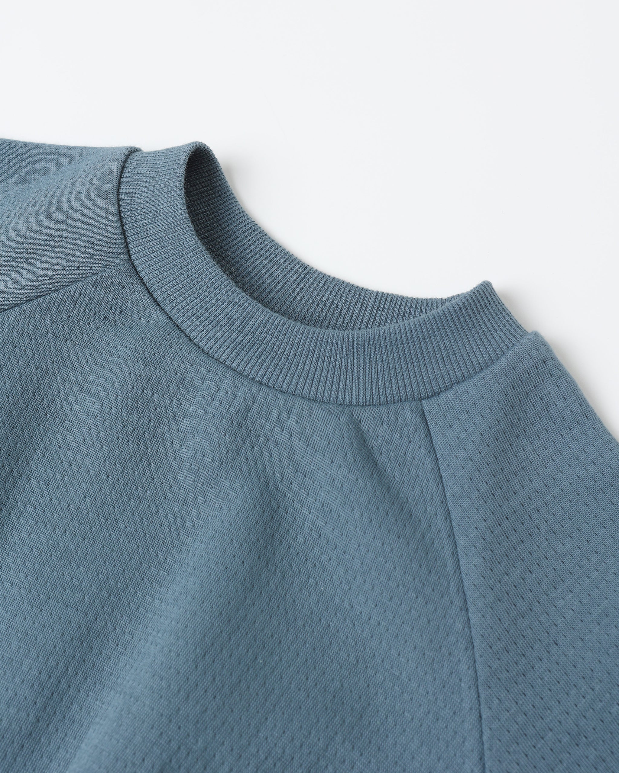 Pocket Sweatshirt || Ocean - Image 6