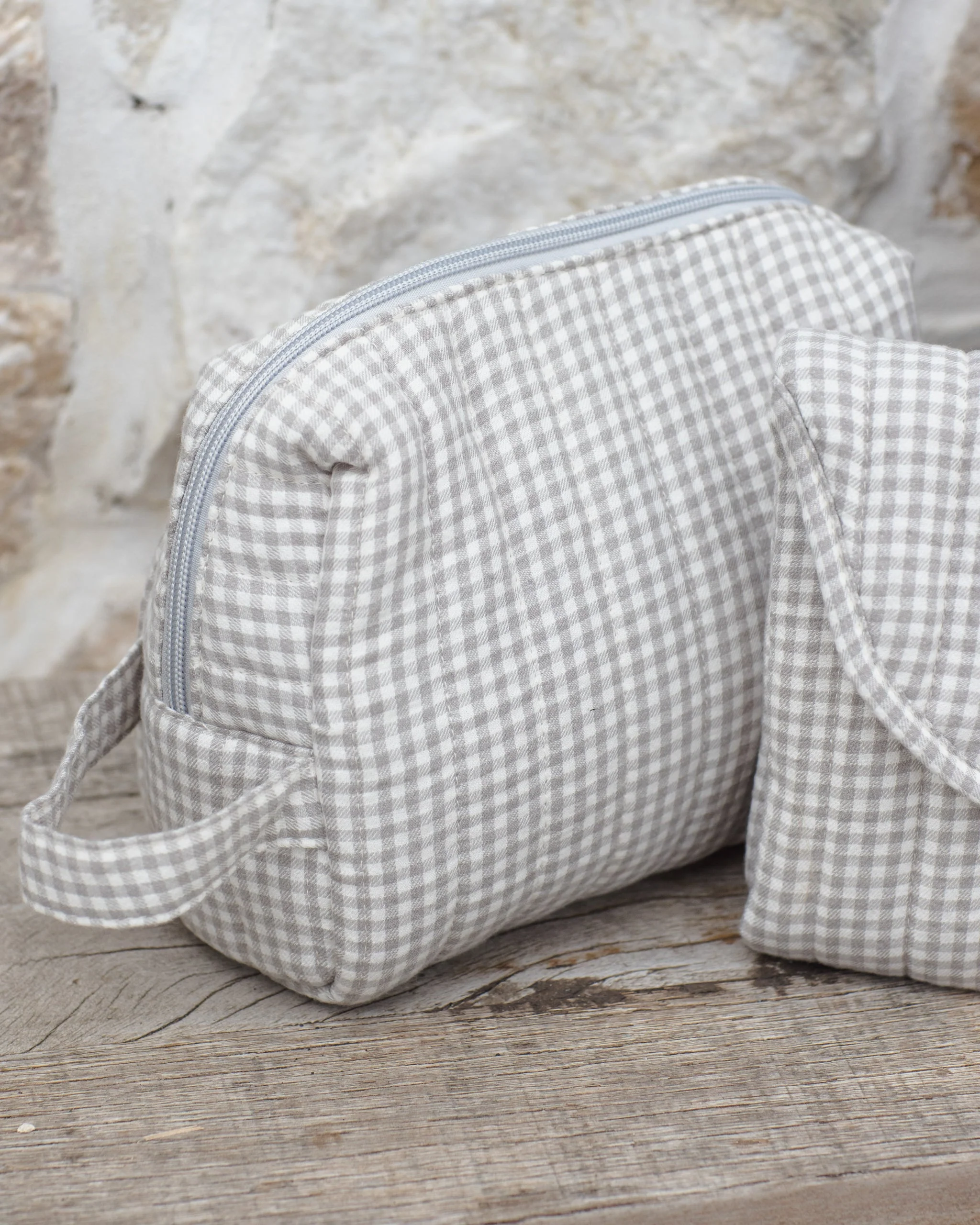 Toiletry Bag Sage Gingham - Image 3
